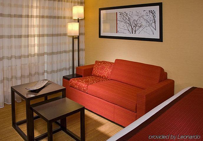 Courtyard By Marriott Airport 3* Indianápolis